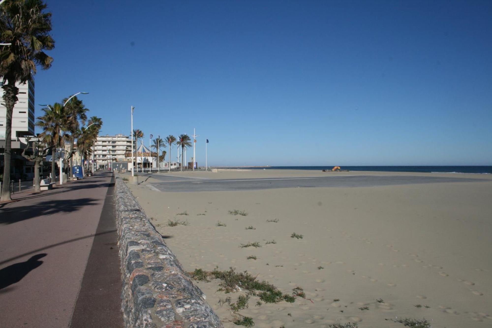 Charmant Studio 20 M De La Plage Canet-en-Roussillon Exterior photo